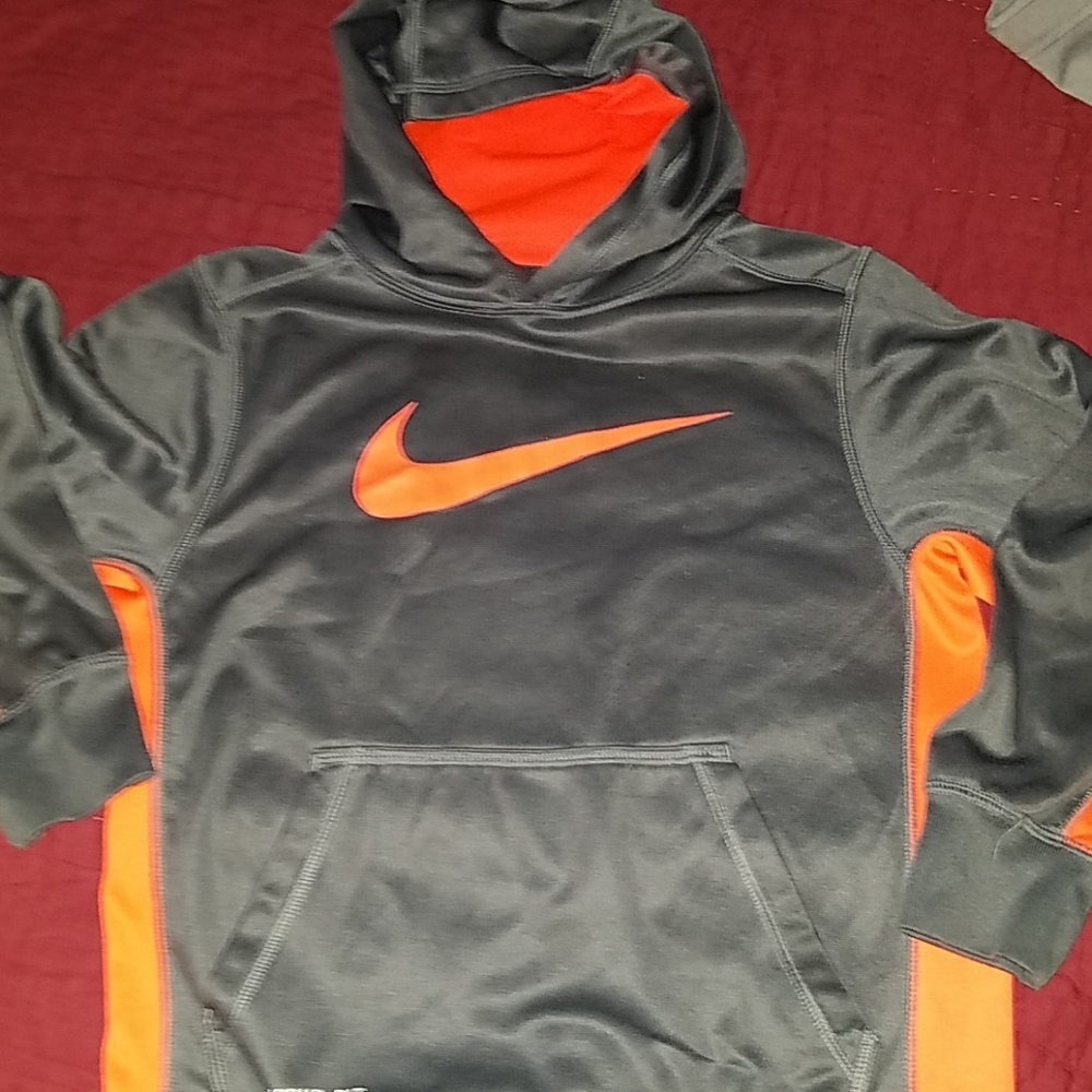 Boys Nike hoodie size small